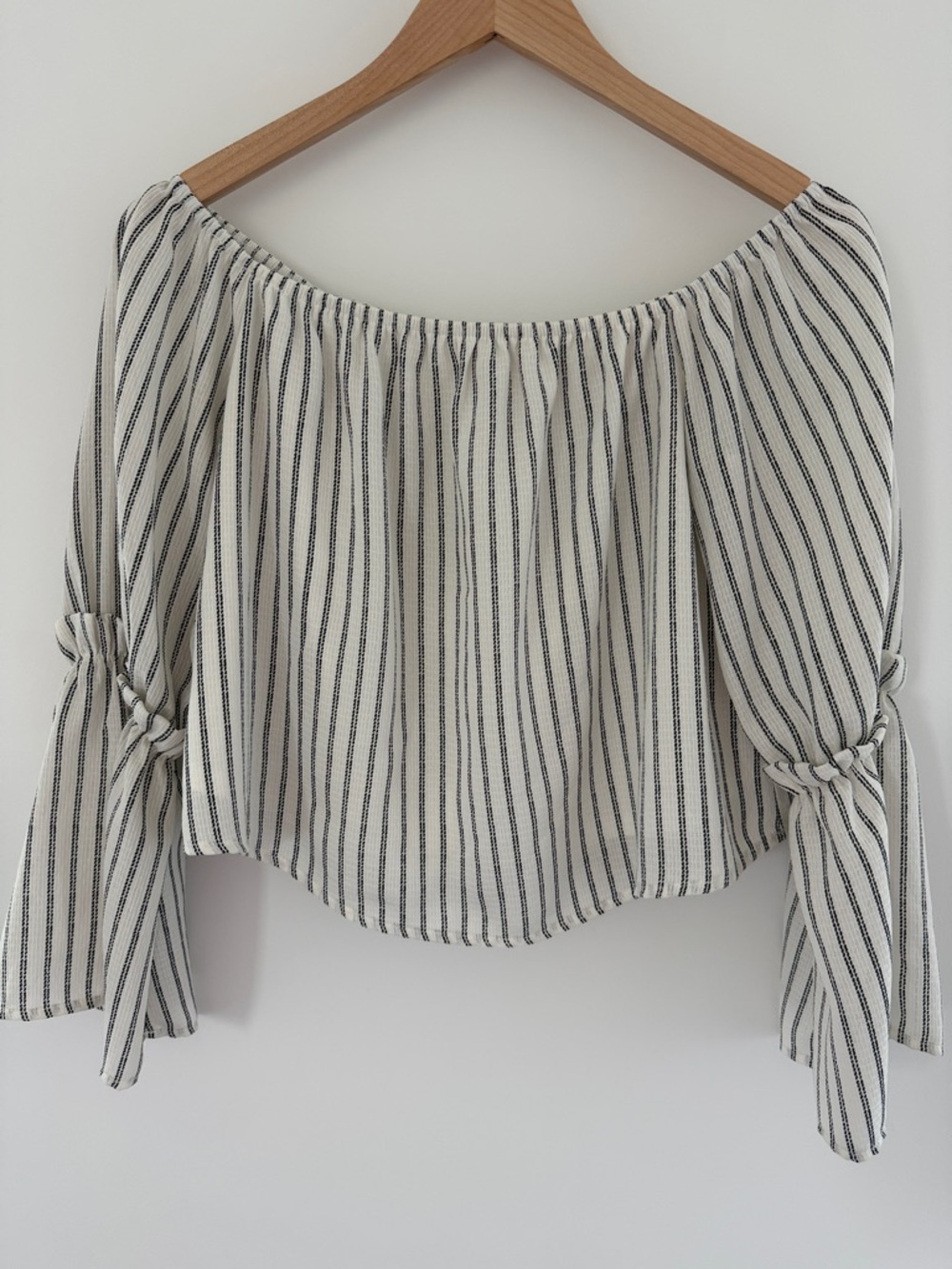 Altar’d State Striped Off-Shoulder Bell-Sleeve Women's Top Size Small